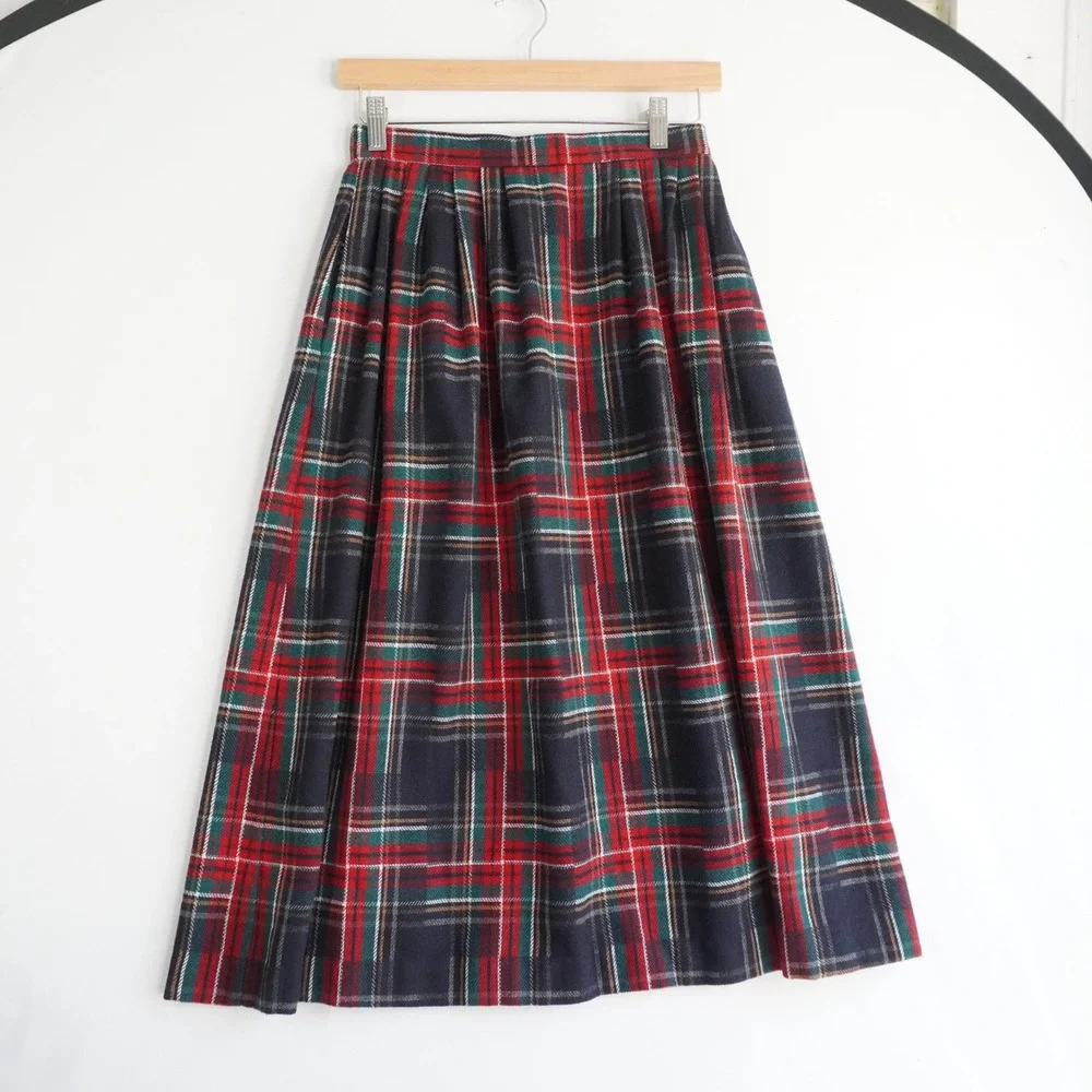 Vtg Koret Plaid‎ Midi Skirt Navy Red Green Wool Blend Pleated A-Line XS Academia